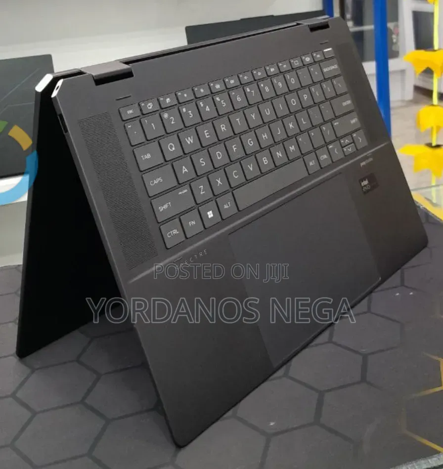 New Laptop HP Spectre X360 16GB Intel Core Ultra 7 SSD 1T