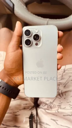 Apple iPhone 15 Pro Max 256 GB