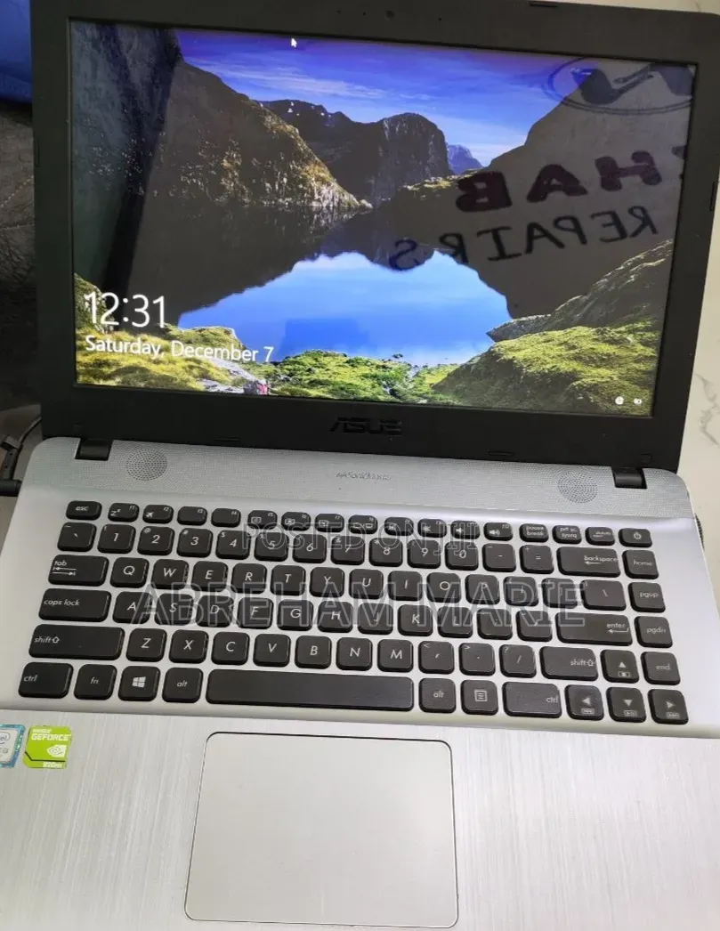 New Laptop Asus X44C 4GB Intel Core i3 SSD 320GB