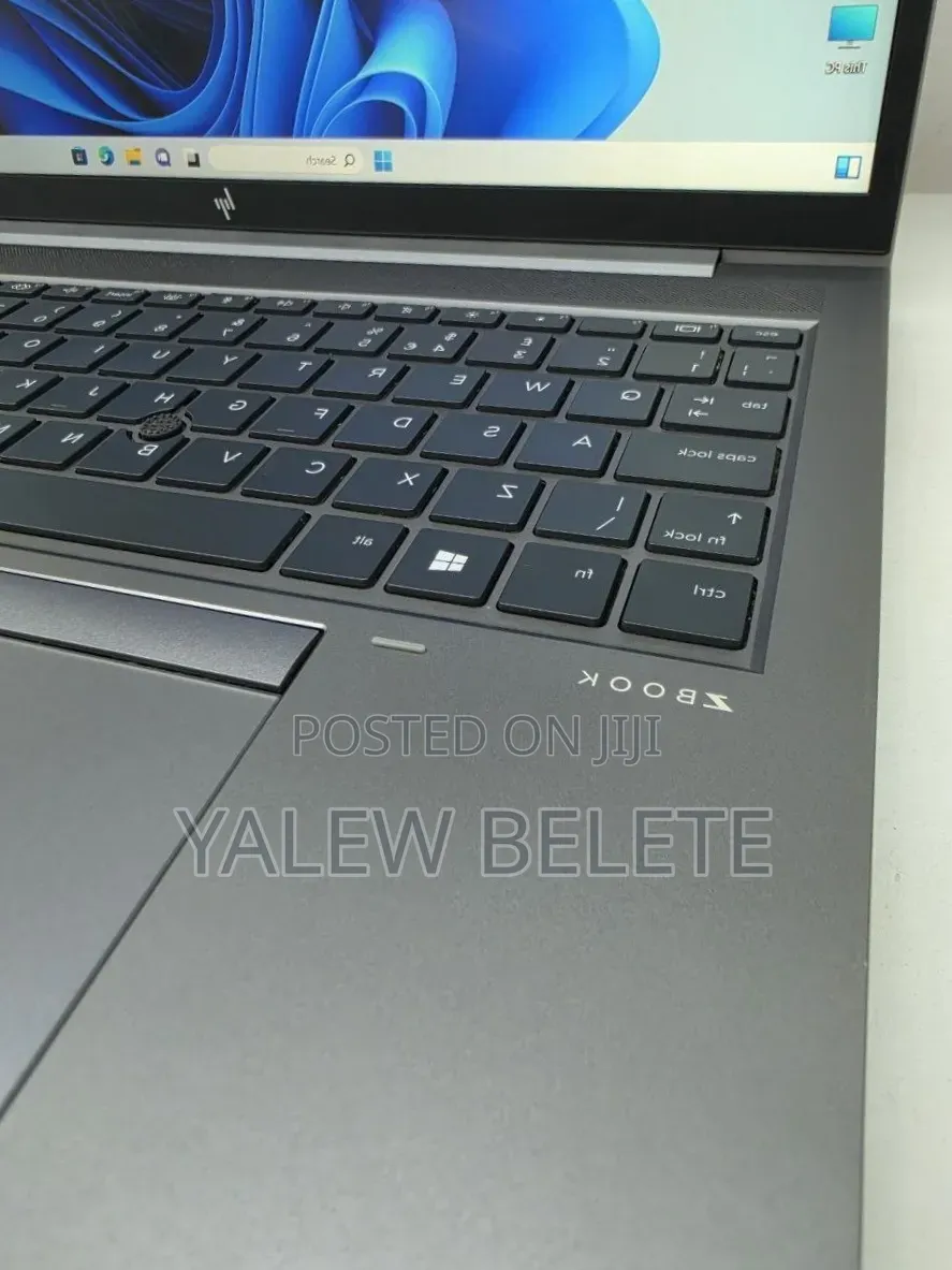 New Laptop HP ZBook 14 16GB Intel Core i7 SSD 512GB