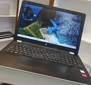 New Laptop HP Pavilion 15 8GB Intel Core i5 SSD 256GB