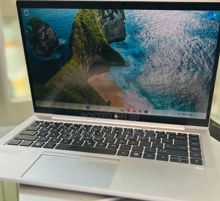 New Laptop HP EliteBook 845 G8 16GB AMD Ryzen 7 SSD 512GB