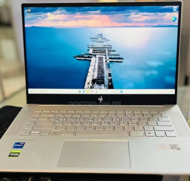 New Laptop HP Envy 15 16GB Intel Core i7 SSD 512GB