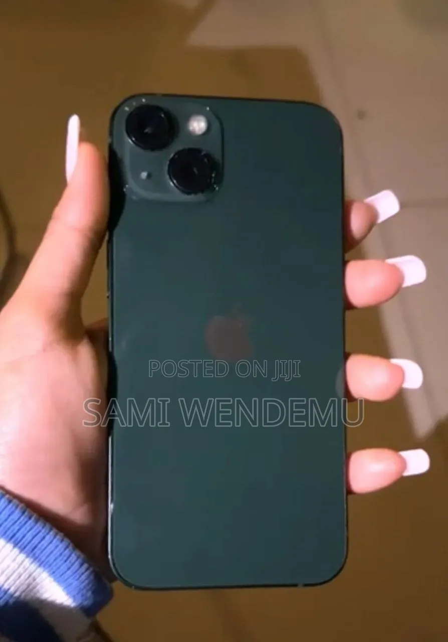 Apple iPhone 13 128 GB
