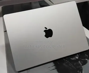 New Laptop Apple MacBook Pro 2024 M4 16GB Apple M4 Pro SSD 512GB