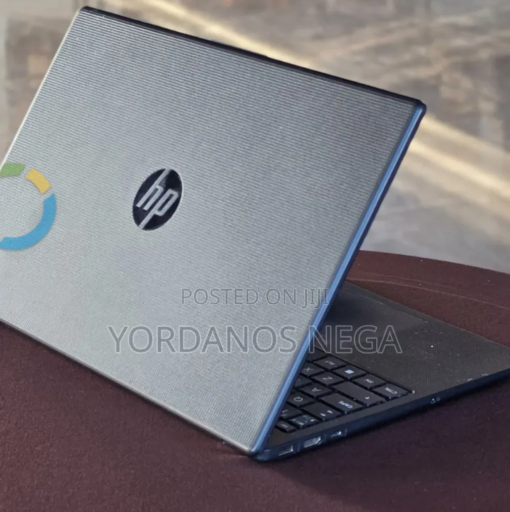 New Laptop HP Stream Notebook 8GB Intel Core i3 SSD 128GB