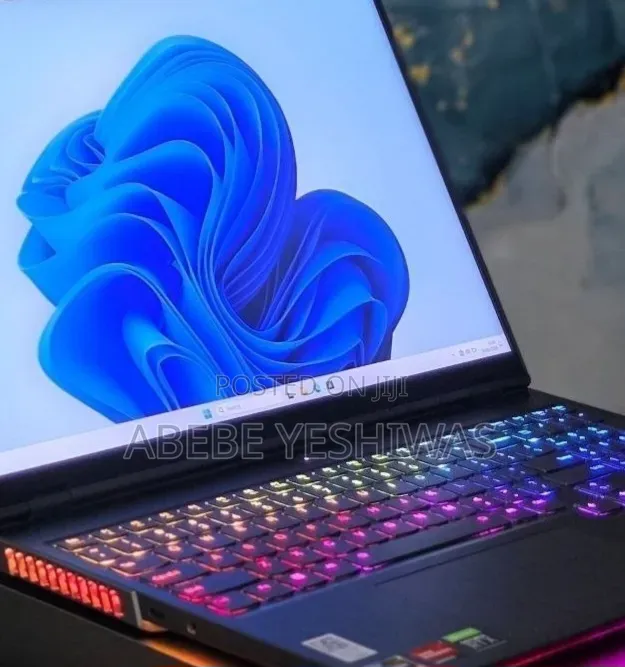 New Laptop Lenovo Legion 9 32GB AMD Ryzen 9 SSD 1T
