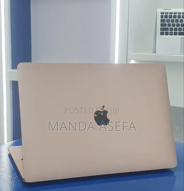 New Laptop Apple MacBook Air 2020 M1 8GB Apple M1 SSD 256GB