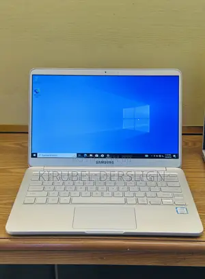 New Laptop Samsung Notebook 9 8GB Intel Core i7 SSD 256GB