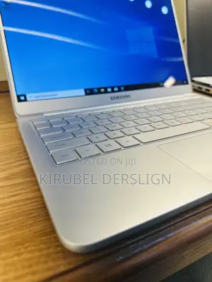 New Laptop Samsung Notebook 9 8GB Intel Core i7 SSD 256GB