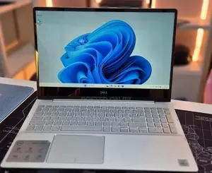 New Laptop Dell Inspiron 15 16GB Intel Core i5 SSD 256GB
