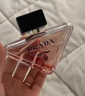 Prada Paradoxe
