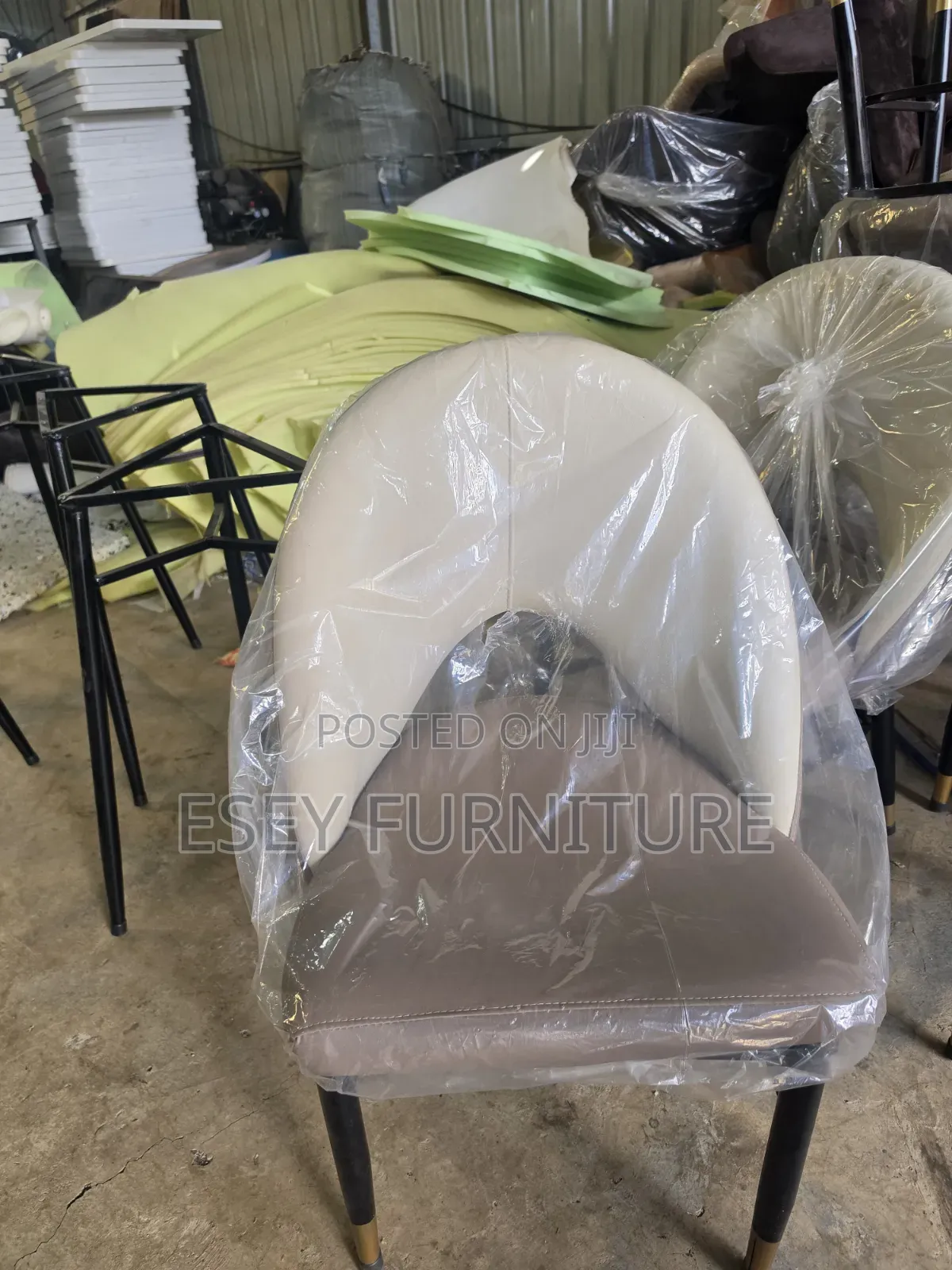 Cafe and Restaurant Chairs