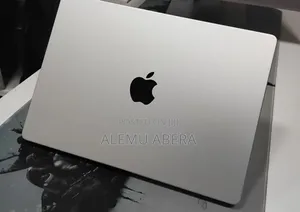 New Laptop Apple MacBook Pro 2024 M4 16GB Apple M4 Pro SSD 512GB