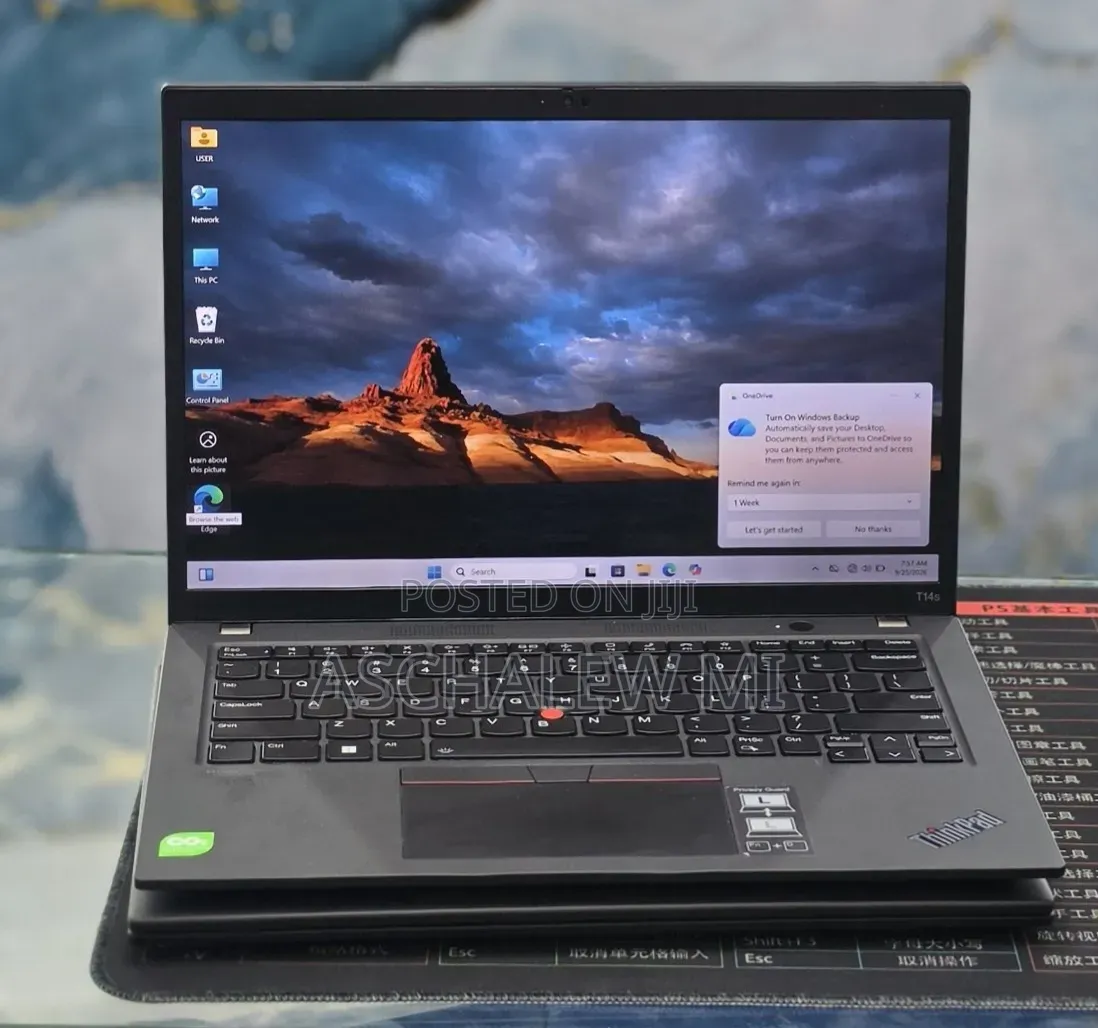 New Laptop Lenovo ThinkPad T14 32GB Intel Core i7 SSD 512GB