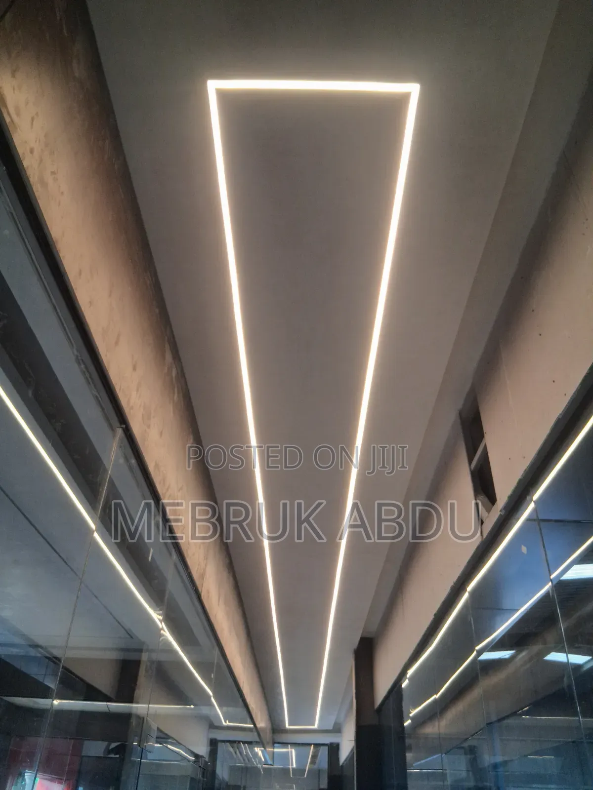 Light Electrician