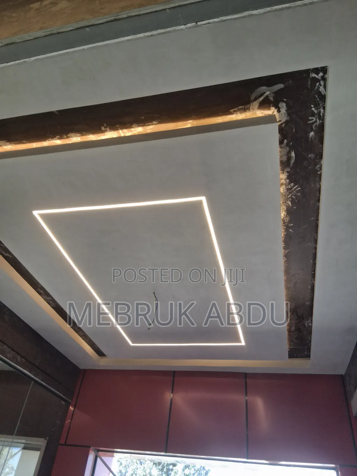 Light Electrician