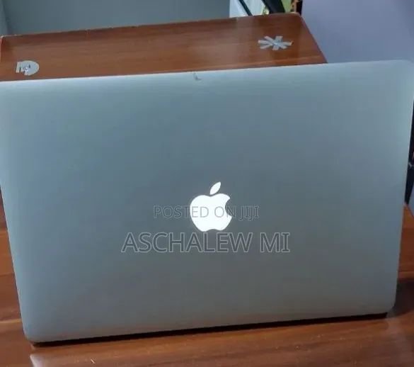 New Laptop Apple MacBook Pro 2014 16GB Intel Core i7 SSD 256GB