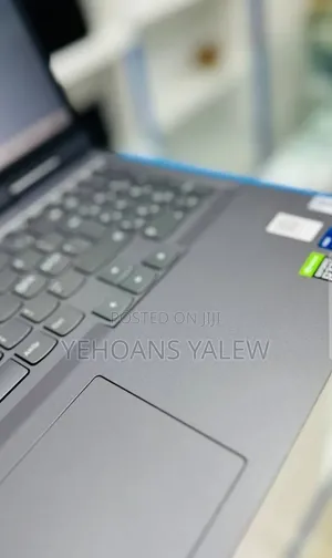 New Laptop Lenovo LOQ 15AHP10 16GB Intel Core i7 SSD 1T