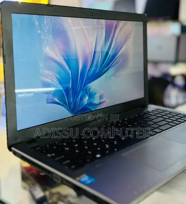 New Laptop Asus R510JX 8GB Intel Core i5 SSD 500GB