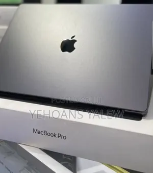 New Laptop Apple MacBook Pro 2024 M4 Max 48GB Apple M4 Max SSD 2T