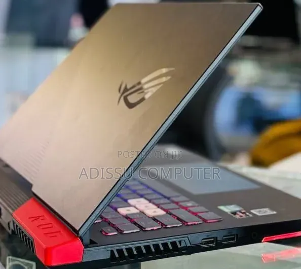 New Laptop Asus ROG Strix G15 16GB AMD Ryzen 9 SSD 512GB