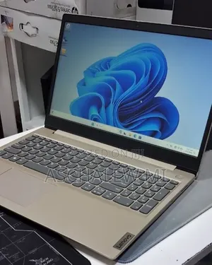 New Laptop Lenovo Ideapad 3 8GB Intel Core i3 SSD 256GB