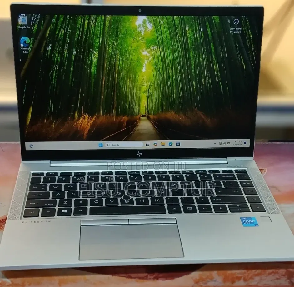 New Laptop HP EliteBook 840 G8 16GB Intel Core i5 SSD 512GB