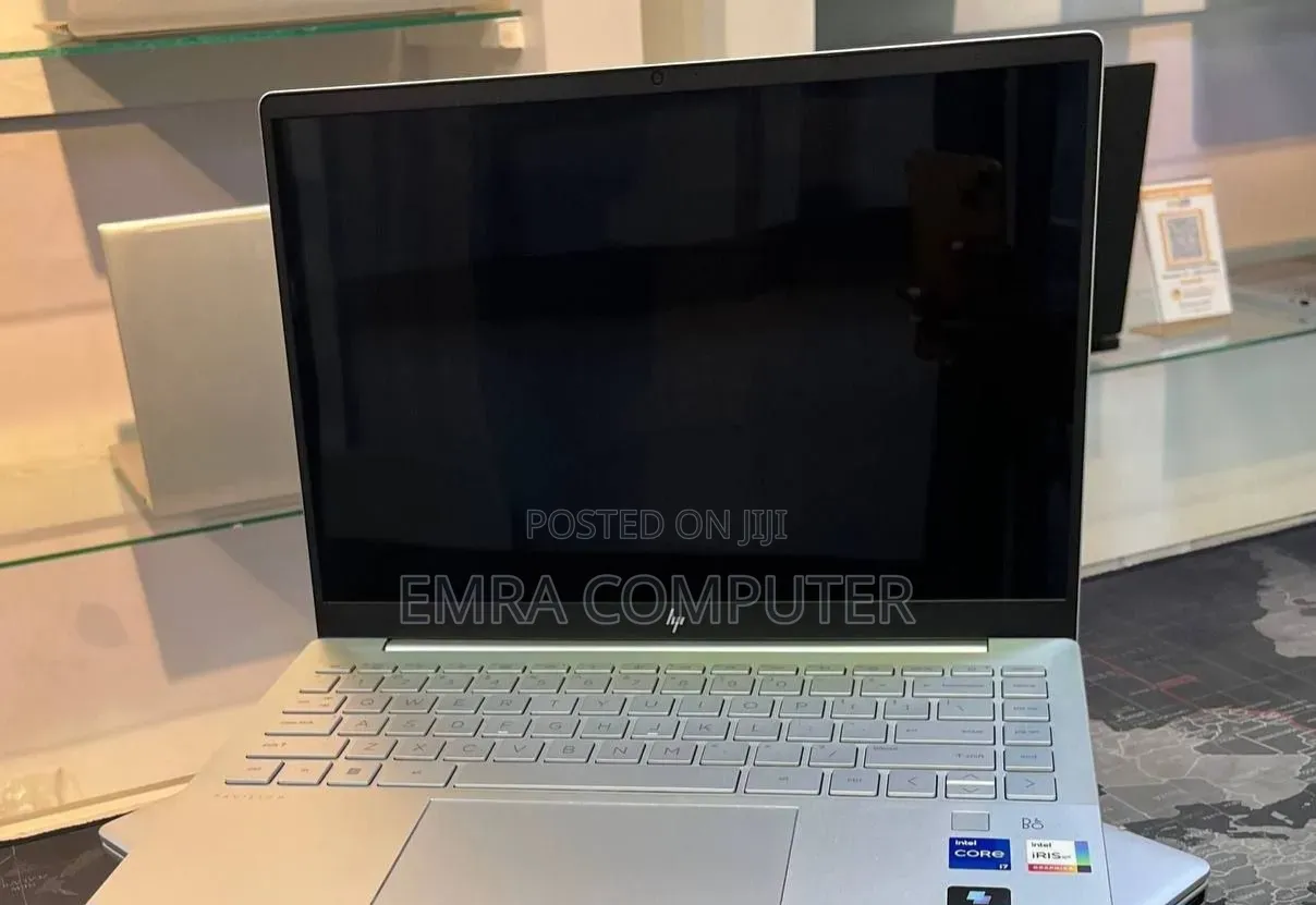New Laptop HP Pavilion 14 16GB Intel Core i7 SSD 1T