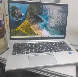 New Laptop HP EliteBook 840 G8 16GB Intel Core i7 SSD 512GB
