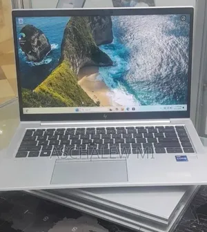 New Laptop HP EliteBook 840 G8 16GB Intel Core i7 SSD 512GB