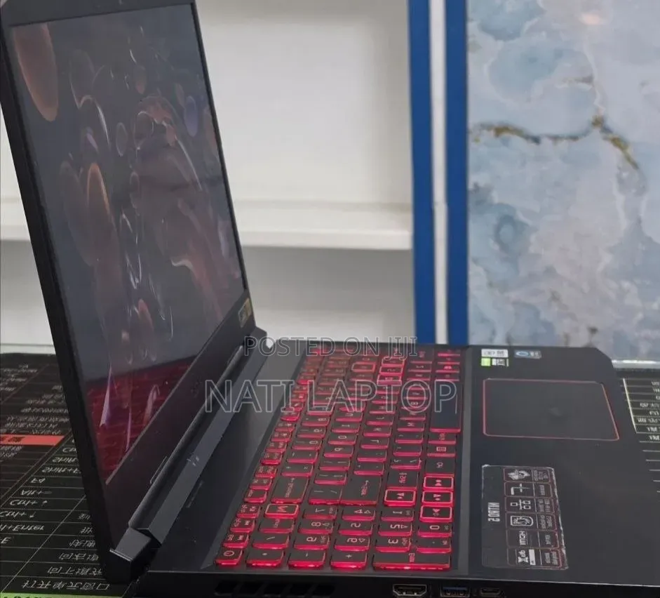 New Laptop Acer Nitro 5 8GB Intel Core i5 SSD 256GB