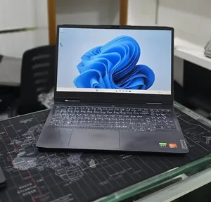 New Laptop Lenovo LOQ 15ARP9 16GB AMD Ryzen 7 SSD 512GB