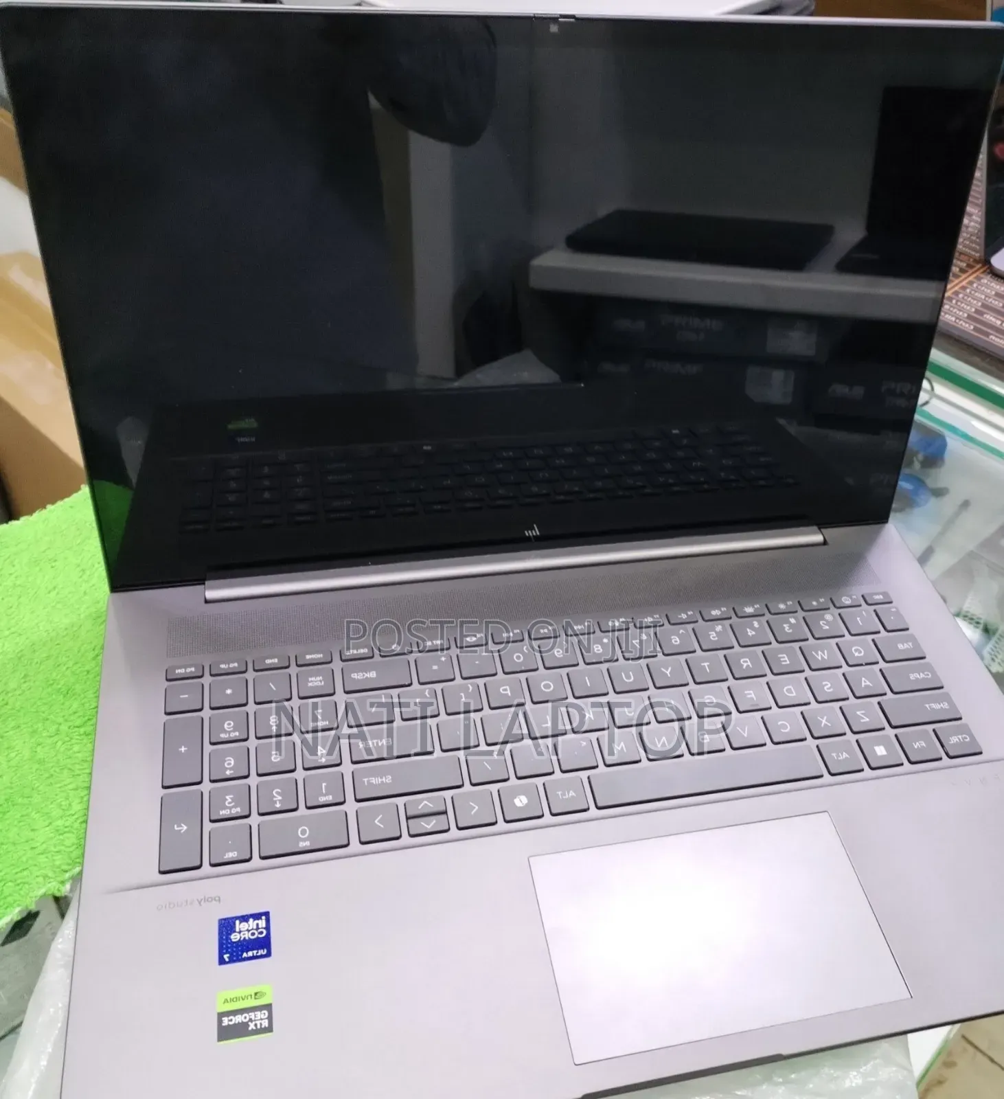 New Laptop HP 16GB Intel Core Ultra 7 SSD 1T
