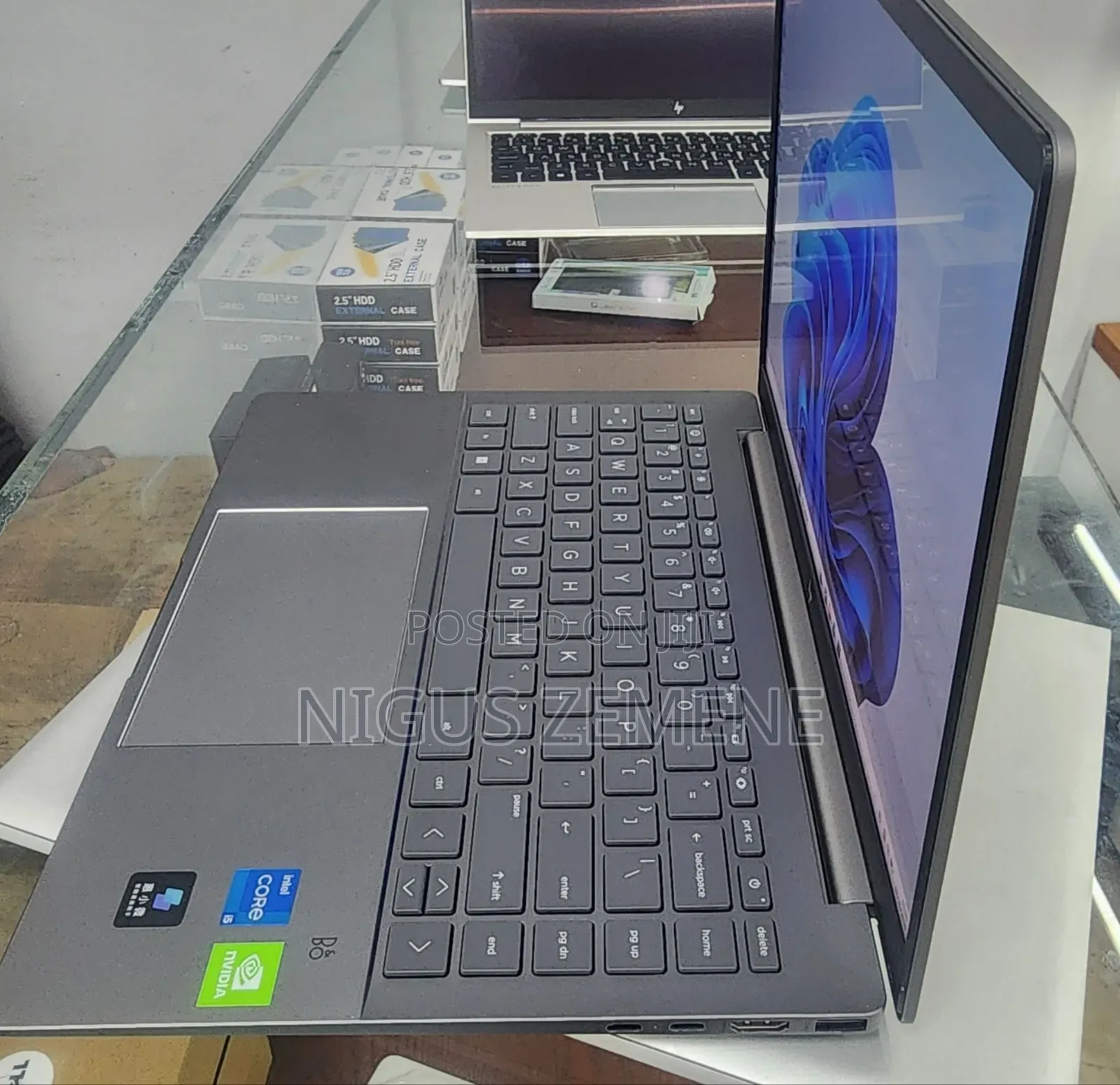 New Laptop HP Pavilion 15 16GB Intel Core i5 SSD 512GB