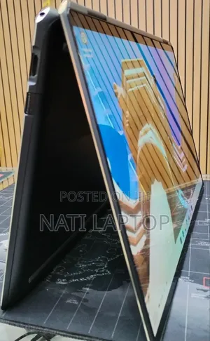 New Laptop HP Spectre 16GB Intel Core i7 SSD 512GB