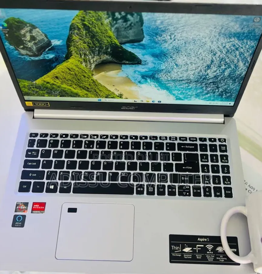 New Laptop Acer Aspire 5 4GB AMD Ryzen 3 SSD 128GB