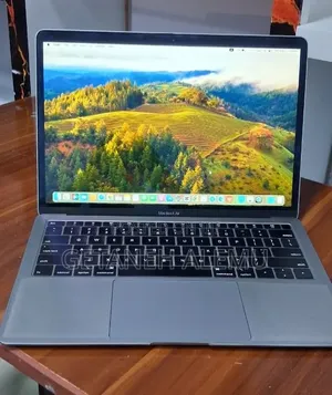 New Laptop Apple MacBook Air 2019 8GB Intel Core i5 SSD 128GB