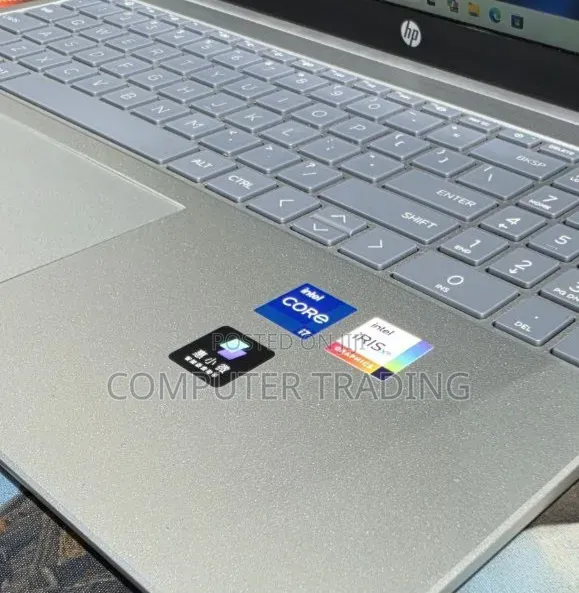 New Laptop HP Stream Notebook 16GB Intel Core i7 SSD 1T