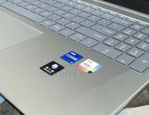 New Laptop HP Stream Notebook 16GB Intel Core i7 SSD 1T