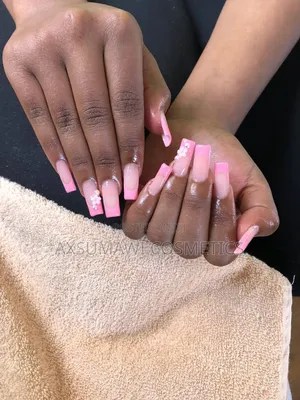 Door to Door Nail Service