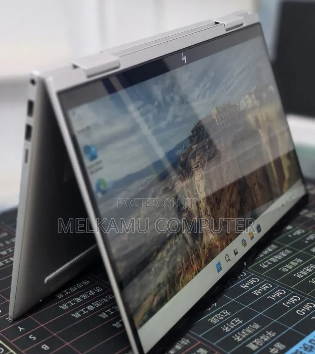 New Laptop HP Envy x360 16GB Intel Core 7 SSD 512GB