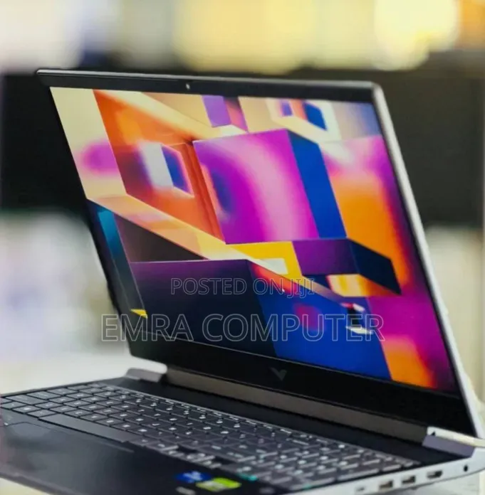 New Laptop HP 16GB Intel Core i7 SSD 512GB