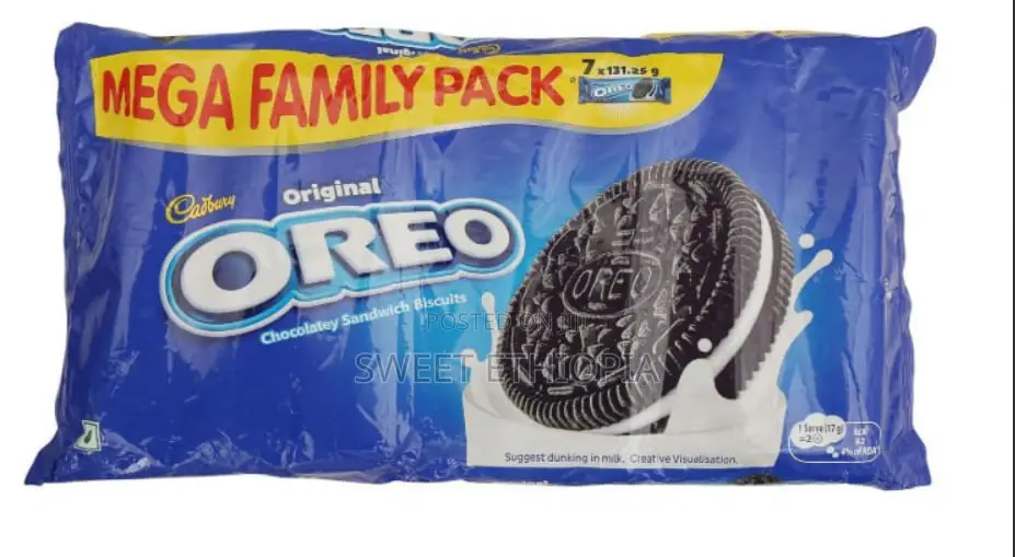 Oreo Vanilla Flavour Creme Sandwich Biscuit Mega Family Pack, 876.75 G