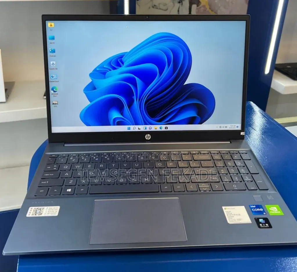 New Laptop HP Pavilion 15 16GB Intel Core i5 SSD 512GB