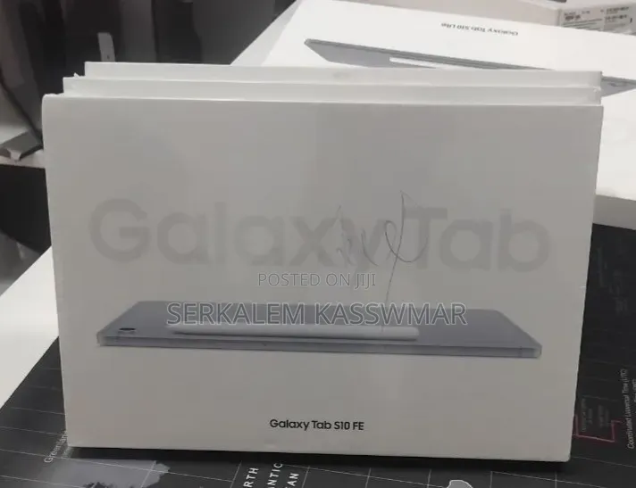 New Samsung Galaxy Tab S10 FE 128 GB Gray