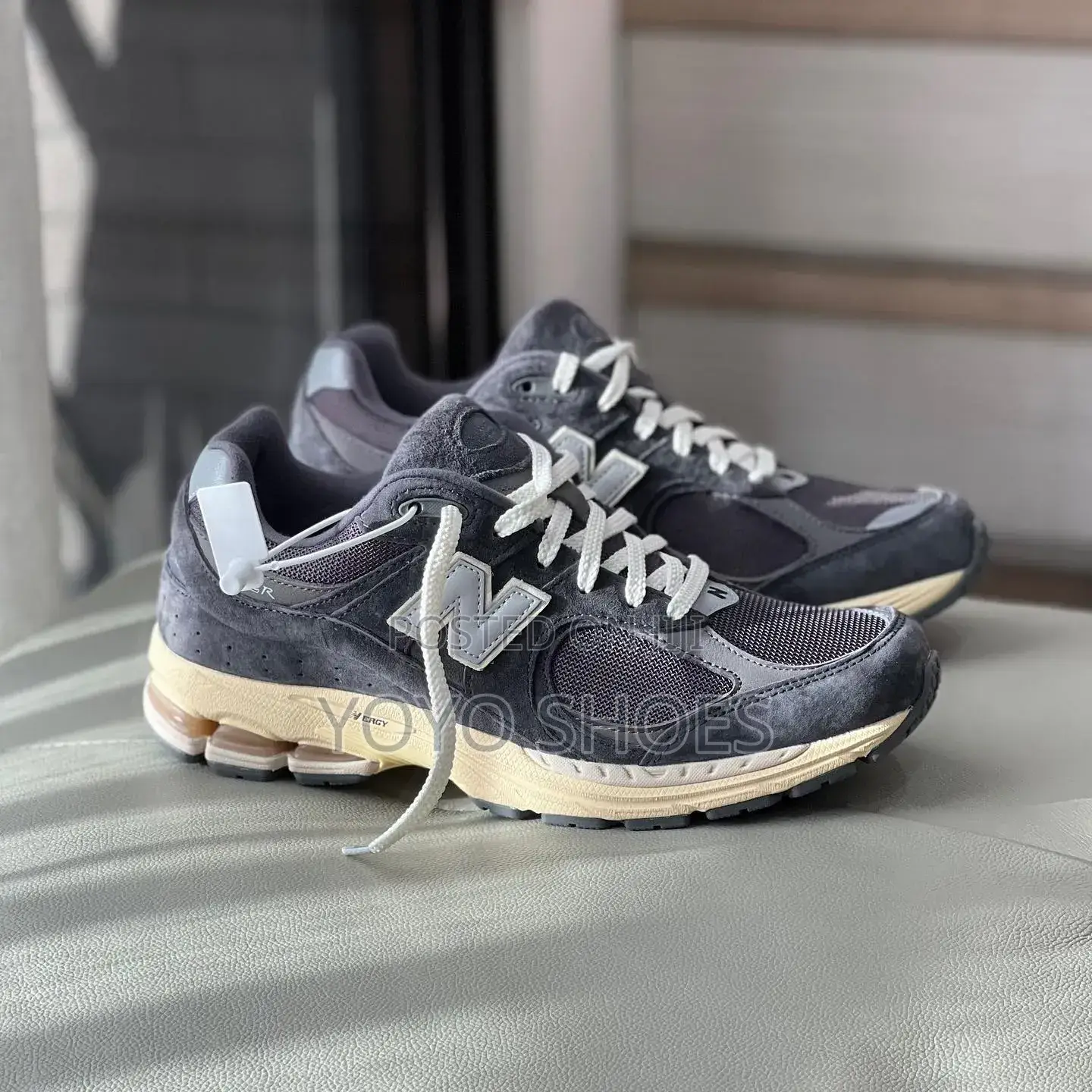 New Balance 2002R Phantom Unisex Fashion Sneaker