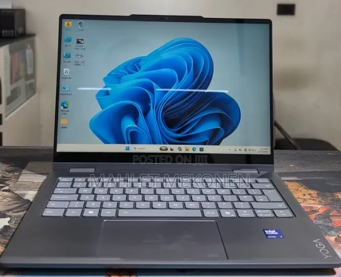 New Laptop Lenovo Yoga 7i 16GB Intel Core Ultra 7 SSD 1T