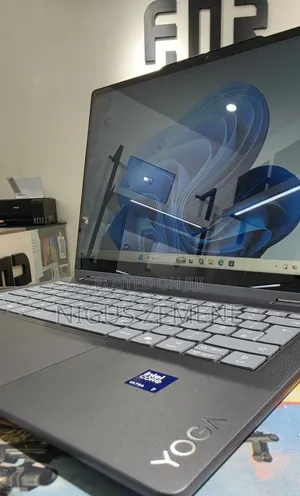 New Laptop Lenovo ThinkPad Yoga 16GB Intel Core Ultra 7 SSD 1T