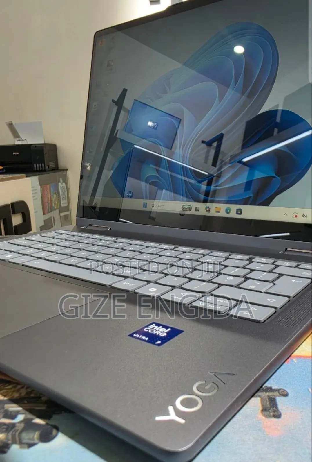 New Laptop Lenovo Yoga 7i 16GB Intel Core Ultra 7 SSD 1T